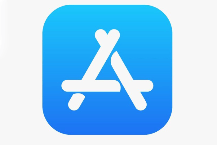 App Store Not Downloading Apps [Solved]