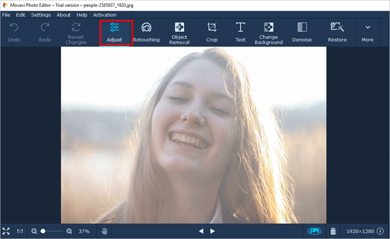 fix blurry photos in movavi photo editor