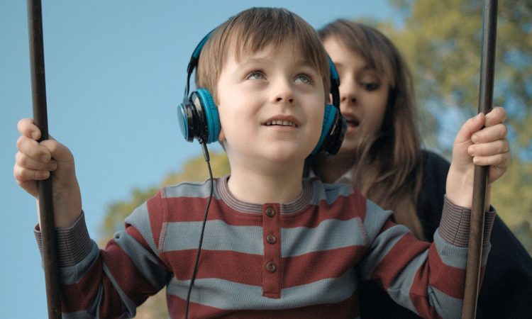 make-your-autistic-kid-happy-with-the-right-gift