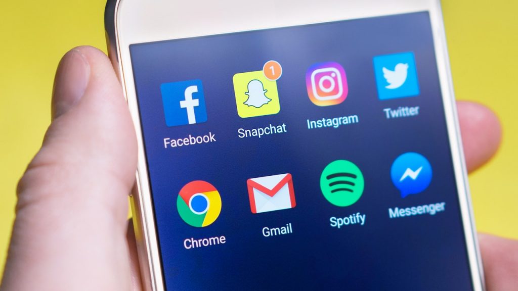find hidden social media