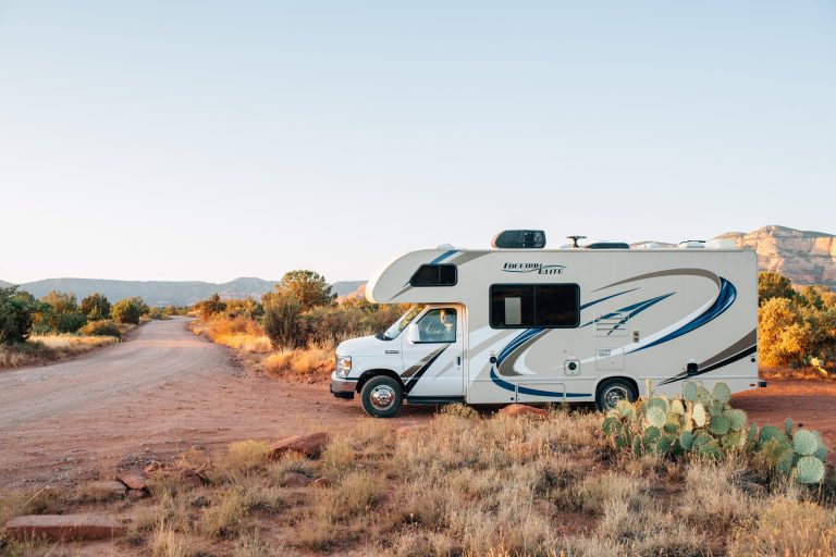 (2024) The Easy Guide to Renting an RV for Your Next Adventure